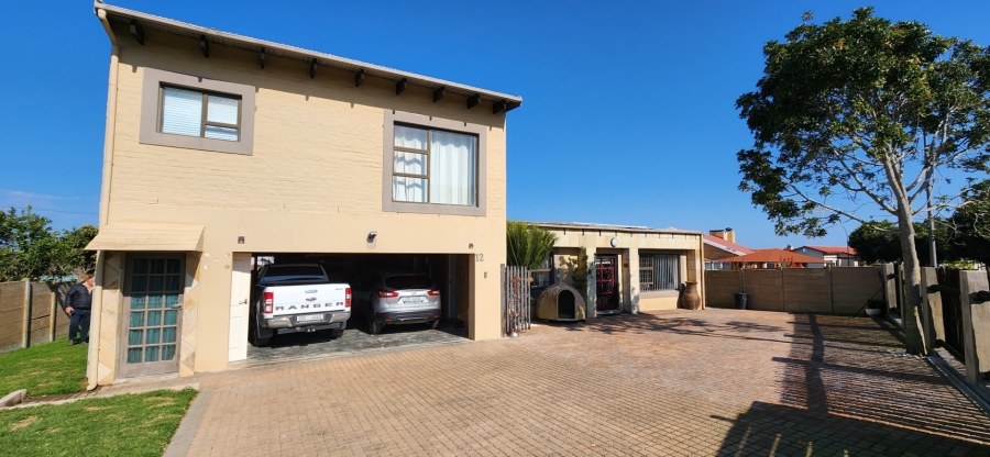 4 Bedroom Property for Sale in Dana Bay Western Cape